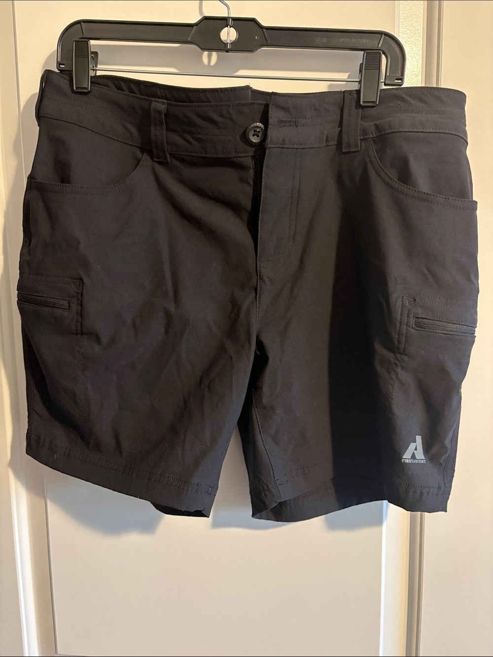 Eddie Bauer Black Performance Cargo Shorts